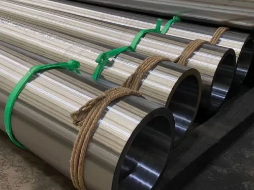 Advantages and Applications of Alloy Steel P22 Pipe