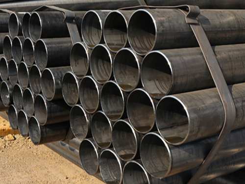 What makes ASTM A53 ERW steel pipe a reliable choice for fluid transport?